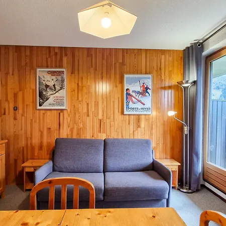 Appartement Confortable, Exposition Sud, Proche Pistes Et Commerces, Balcon Inclus - Fr-1-425-171 *